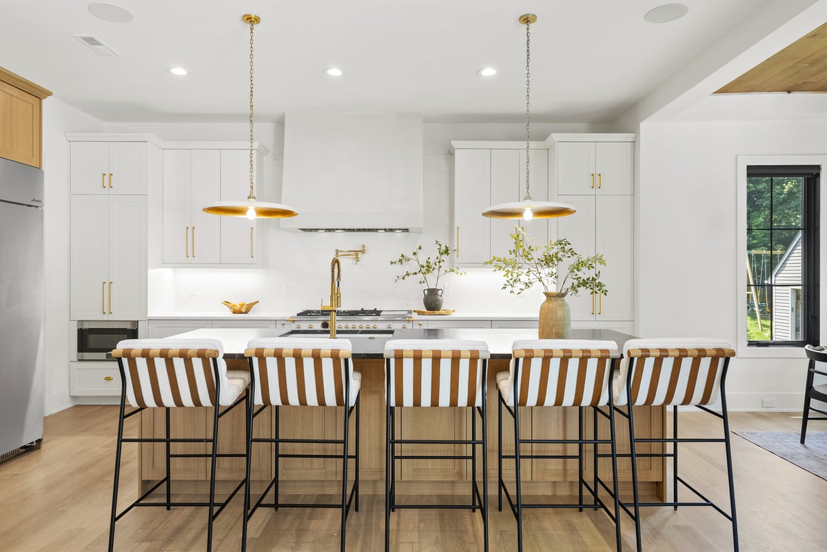 Custom kitchen remodel with white cabinetry in Vienna, VA by DesignLab